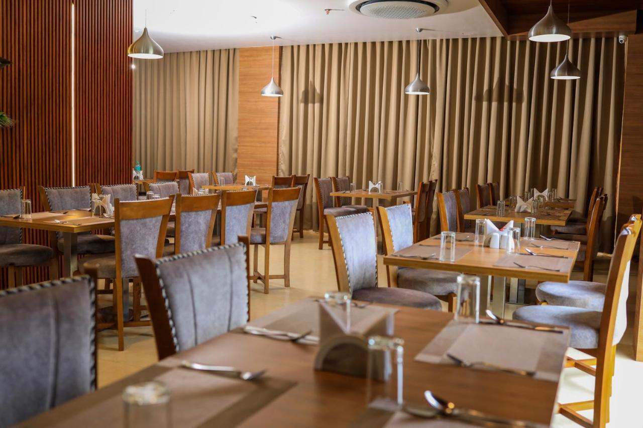 Hotel Sky Sierra Wayanad Kalpetta Kültér fotó