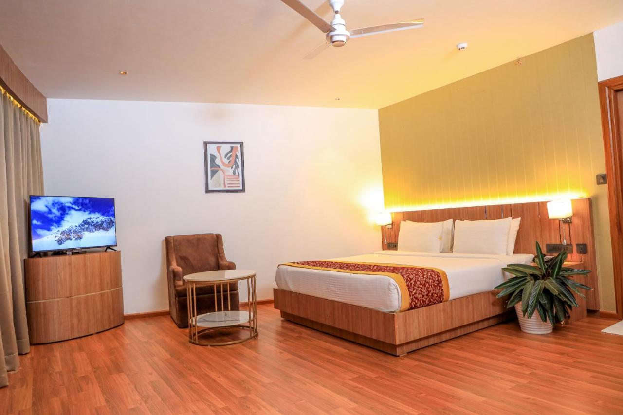 Hotel Sky Sierra Wayanad Kalpetta Kültér fotó