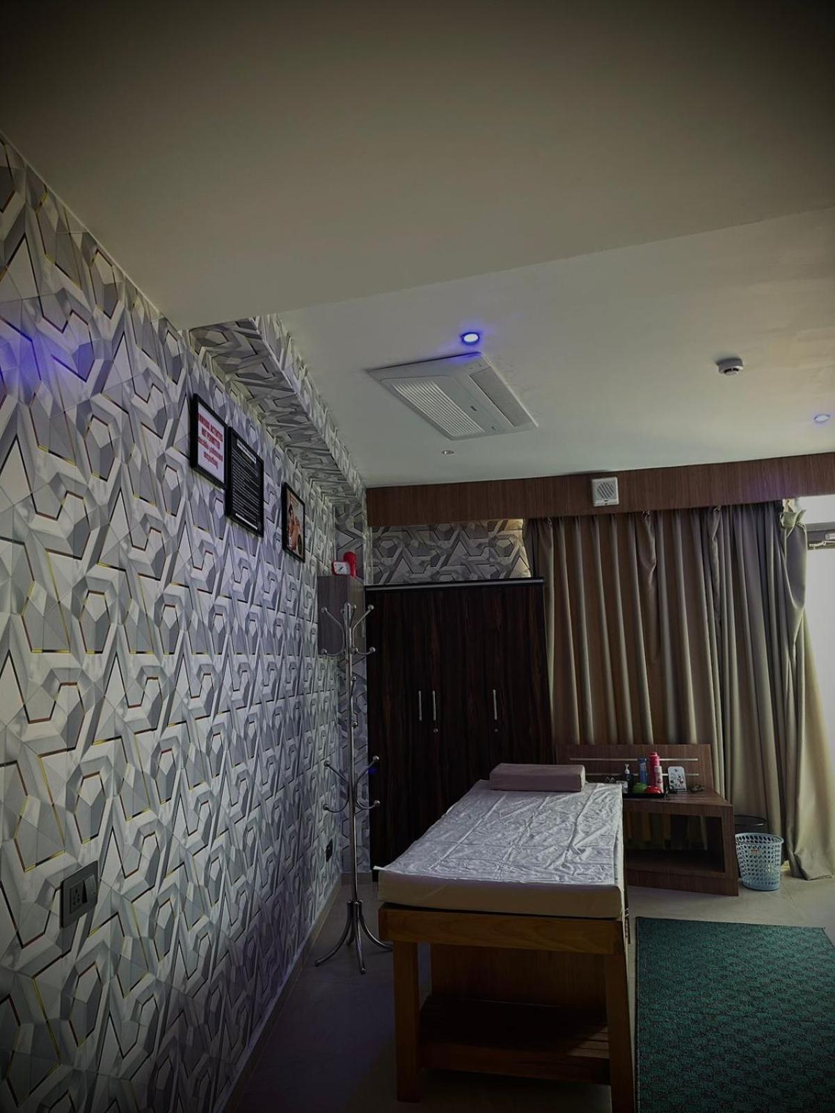 Hotel Sky Sierra Wayanad Kalpetta Kültér fotó