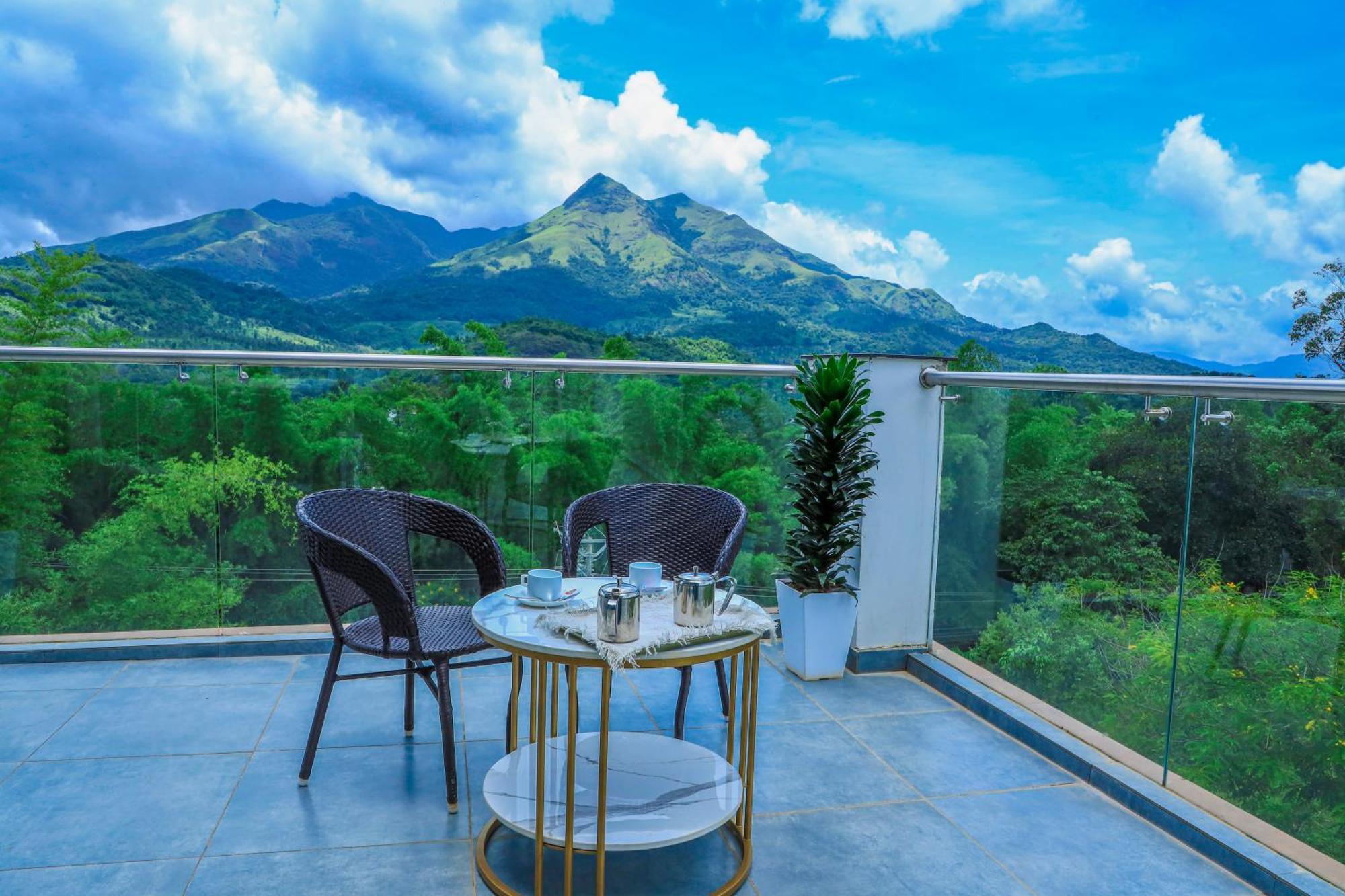 Hotel Sky Sierra Wayanad Kalpetta Kültér fotó