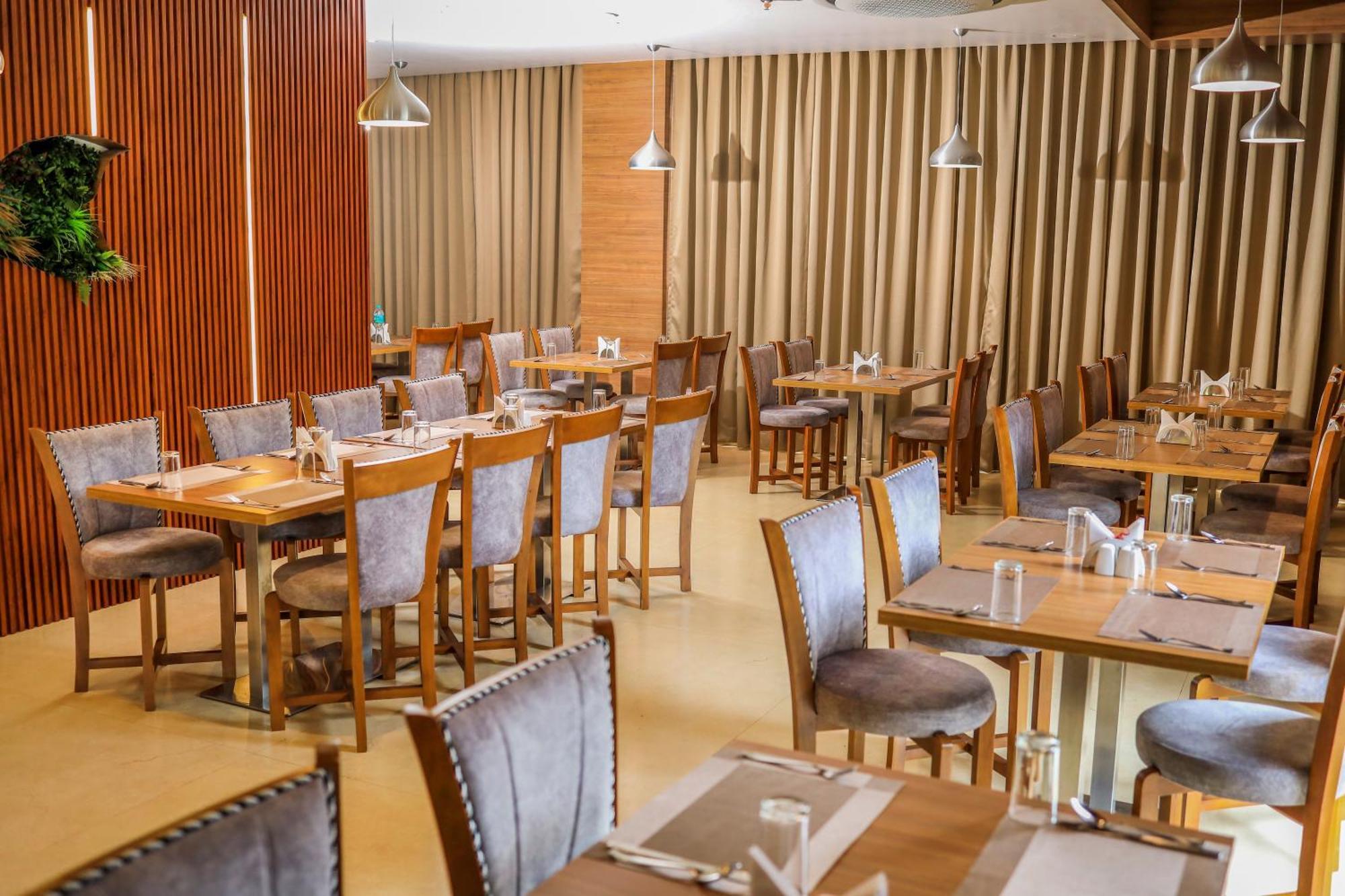 Hotel Sky Sierra Wayanad Kalpetta Kültér fotó